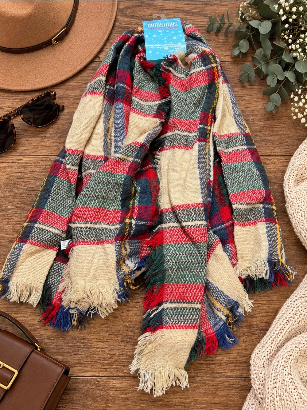 Red Green Beige Plaid Fringe Blanket Scarf Cozy Holiday Winter Wrap